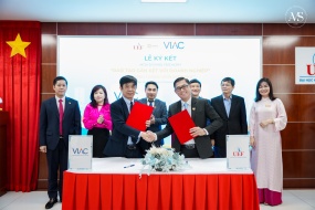VIAC và Trường Đại học Kinh tế - Tài chính TP.HCM ký kết Biên bản Thỏa thuận hợp tác và phối hợp tổ chức thành công Hội thảo chuyên đề "Chiến lược rút ngắn thời gian giải quyết tranh chấp thông qua phương thức trọng tài và hòa giải"