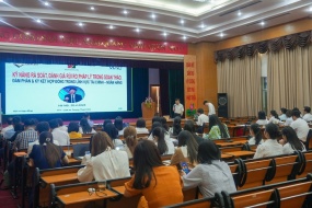 VIAC phối hợp với Ngân hàng Agribank tổ chức Chương trình Đào tạo “Kỹ năng soạn thảo, đàm phán, ký kết hợp đồng”