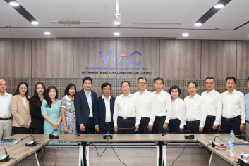 VIAC tiếp đón và làm việc với Đoàn Đại biểu Sở Tư pháp tỉnh Thiểm Tây, Trung Quốc