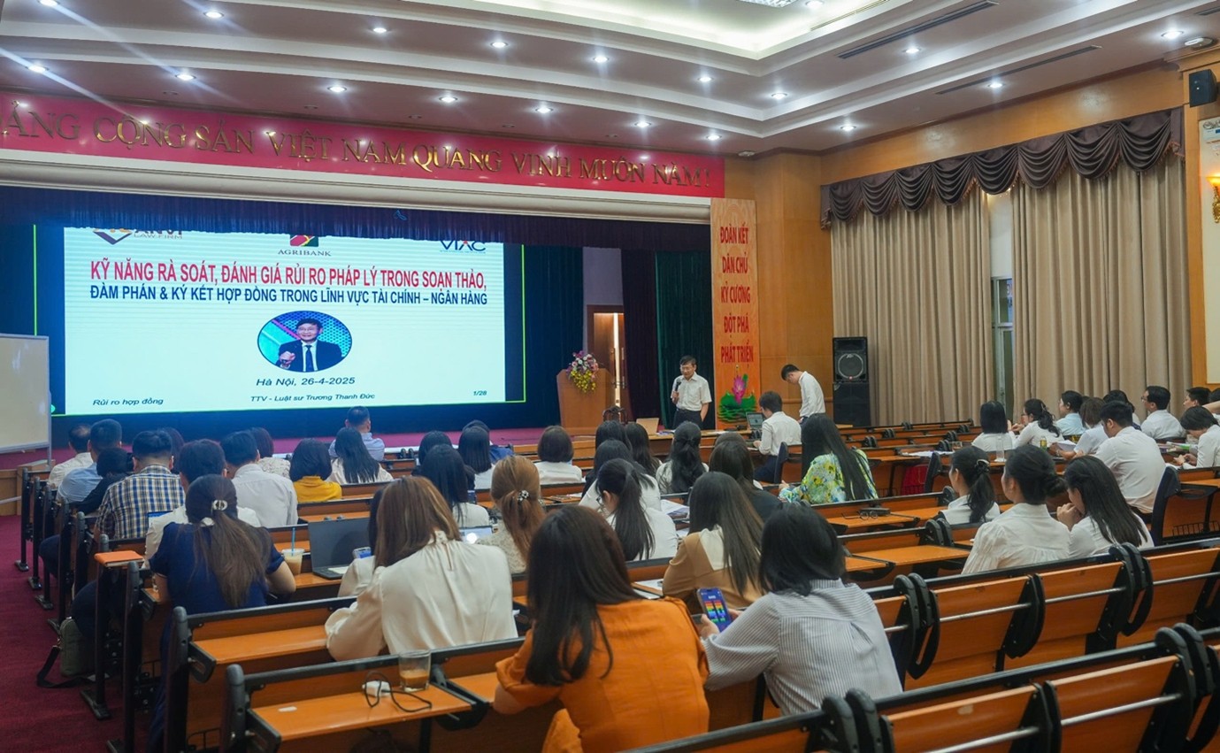 VIAC phối hợp với Ngân hàng Agribank tổ chức Chương trình Đào tạo “Kỹ năng soạn thảo, đàm phán, ký kết hợp đồng”
