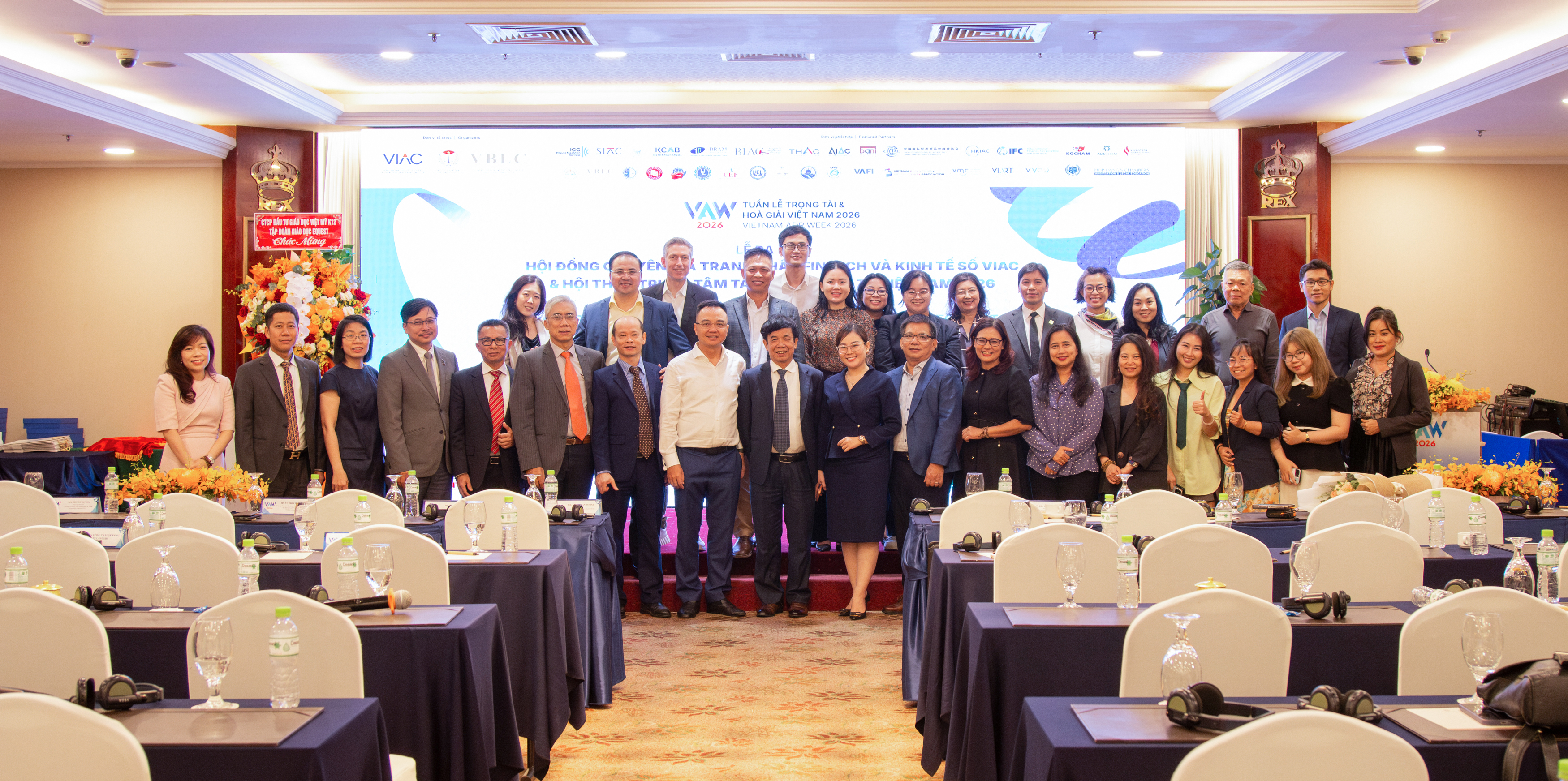 [RECAP VAW 2026] Lễ ra mắt Hội đồng chuyên gia tranh chấp FinTech và Kinh tế số VIAC - Hội thảo VIFC 2026