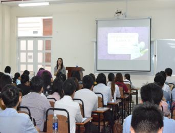 Khóa tập huấn "Hợp đồng thương mại quốc tế: Giải pháp phòng tránh rủi ro"