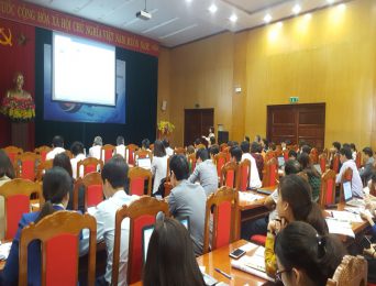 [Bắc Giang] Kỹ năng tìm kiếm, khai thác dữ liệu thống kê thương mại, thị trường; Kinh nghiệm soạn thảo hợp đồng thương mại quốc tế
