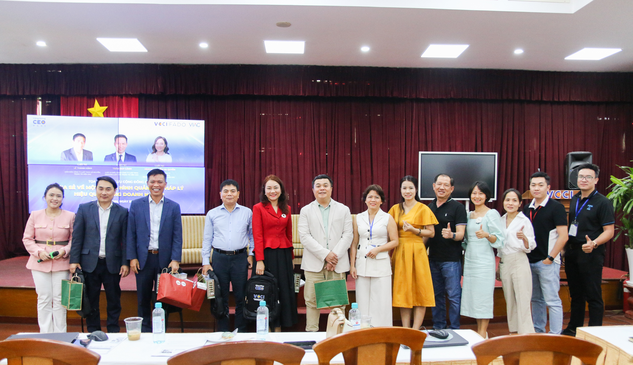 VIAC and VCCI organize a CEO community exchange seminar on legal governance models in businesses