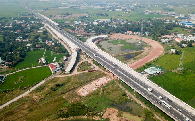 Kích hoạt nguồn lực tư nhân nhìn từ việc đầu tư Cao tốc Bắc - Nam